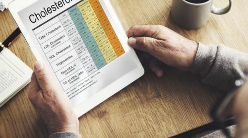 HDL scăzut, LDL crescut? Cum poți corecta dezechilibrul colesterolului în mod natural