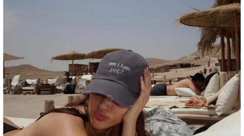 Implicată într o afacere de 800 de milioane de euro! Ea este cea mai bogată fată de fotbalist din România