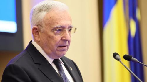 Isărescu, despre evoluția PIB ului și recesiune: „Nu vreau să fiu alarmist, dar graficul acesta nu arată deloc bine”