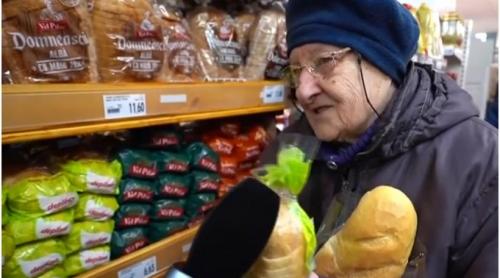 O bătrână a stat minute în șir în fața unui raft într un magazin din București: căuta cea mai ieftină pâine