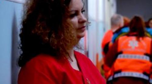 Un medic mărturiseşte că a încălcat protocolul pentru a şi salva pacienţii. "Trebuie să faci improvizaţii"