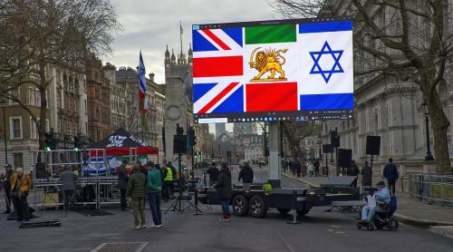 Gesine Weber, cercetătoare la Centre for Security Studies: „Dacă Europa ar decide să susțină efortul SUA în Orientul Mijlociu, apelurile ar veni în detrimentul credibilității europene”