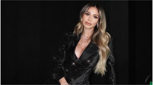 Ședință foto incendiară cu una din cele mai frumoase prezentatoare din lume. E însărcinată a doua oară, dar nu a ținut cont de asta