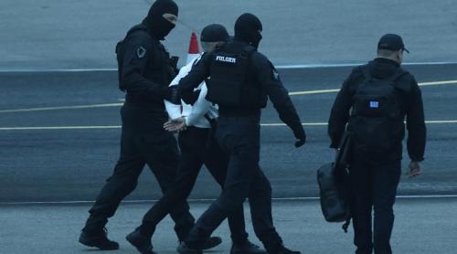 ȘOC TOTAL! A fost arestat Vladimir P... Vezi mai mult