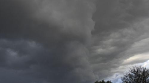 Tornadele care au lovit România. Primele consemnări despre aceste fenomene meteo violente apar în anii 1600 și 1800