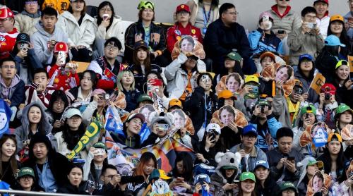 „Visul chinezesc” se destramă pentru Generația Z: tinerii își pierd încrederea în joburi, locuințe și viitor. Ce este fenomenul „viața de șobolan”