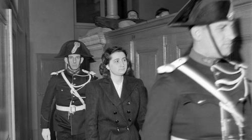 Cazul „Maria Popescu”. Gafele din anchetă şi teoria erorii judiciare din dosarul româncei condamnate la închisoare pe viaţă, pentru două crime şi o tentativă de omor