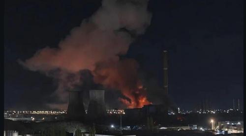 Ce a cauzat creșterea uriașă de tensiune electrică după explozia de la CET Vest. Unii bucureșteni au măsurat și 275 de volți la revenirea curentului