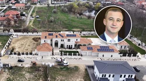 Conacul Simonis de la Moșnița Nouă. Primarul, fratele președintelui Consiliului Județean Timiș Alfred Simonis, trebuie să își amendeze părinții: „Tatăl meu va plăti și va intra în legalitate”