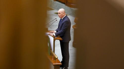 Criza politică din România depinde de 232 de voturi în Parlament. Cine va decide soarta Guvernului Bolojan?