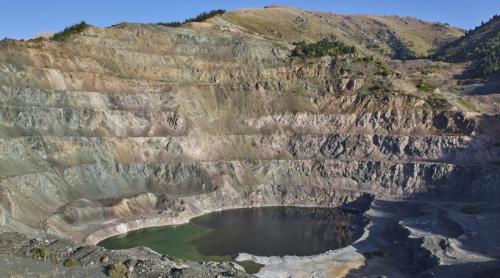 Într o destinație turistică, geologii au descoperit cel mai mare zăcământ mineral din lume. Ar putea revoluționa mașinile electrice