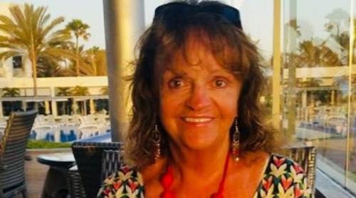 Povestea ca de film a femeii înșelate de escroci romantici cu peste 1 milion €. Când s a dus în Ghana să și recupereze banii, a murit