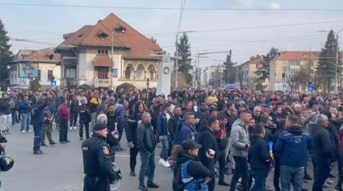 Răsturnare de situație la CE Oltenia. Mai mulți angajați s au autodenunțat că au dat mită pentru contracte. Șefii sunt audiați