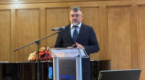 Șeful ITM București care venea la birou cu Lamborghini de 300.000 de euro a fost demis din funcție