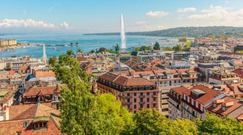 Țara care oferă salarii de până la 11.000 de euro și caută aproape 30.000 de muncitori, inclusiv din România