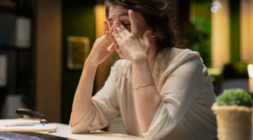 Tot mai mulți români vor să și dea demisia. Specialiștii spun dacă merită să pleci de la job acum