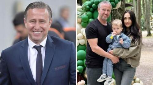 Cât de mari și frumoși s au făcut băieții lui Laurențiu Reghecampf și ai Corinei Caciuc. Liam și Landon seamănă leit cu tatăl lor