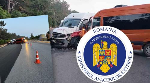 Ce se întâmplă cu românii implicați în accidentul de coșmar din Turcia. Microbuzul în care se aflau, izbit frontal de o altă mașină. Precizări de la MAE