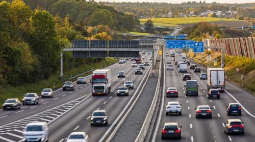 Noi reguli pentru o parte din șoferii cu permis categoria B din 1 iulie 2026. Ce obligație au