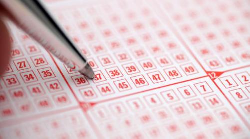 Un bărbat care a câștigat 6 milioane de euro la loto a ajuns în scurt timp să aibă datorii de 150.000 de euro
