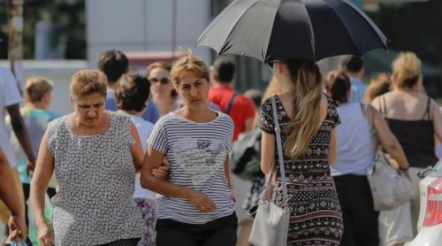 A treia zi de foc în România. ANM a extins codul roșu de temperaturi extreme, cu maxime de peste 40 de grade