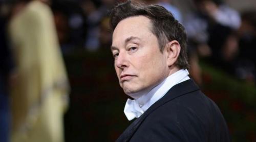 Averea lui Elon Musk este aproape de a atinge pragul de 1.000.000.000.000 dolari. Ce poate să cumpere cu această sumă