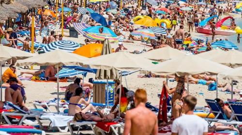 Ce este bacteria "mâncătoare de carne” Vibrio, care se extinde pe plajele Europei, și care sunt simptomele