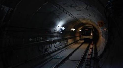 Imagini cu tunelul prăbușit la metroul din București. Ce s a întâmplat cu circulația trenurilor