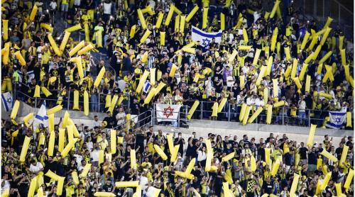 Alarmă! Echipa ai cărei fani au creat haos pe străzile din Centrul Vechi se întoarce în România