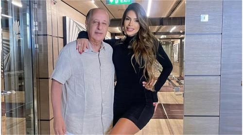 La 85 de ani, fostul președinte al federației se iubește cu o tânără cu 53 de ani mai mică decât el. „Sunt foarte fericită! Chiar nu mi pasă”