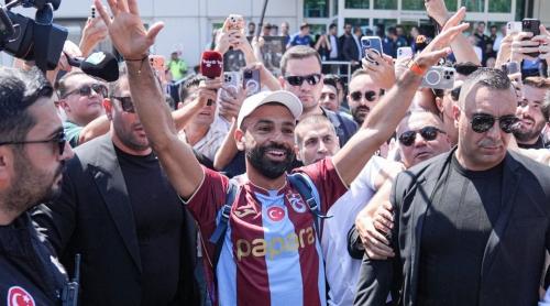 Trabzonspor l a transferat pe Mohamed Salah! Imagini de la primirea faraonică a egipteanului și numărul ciudat cu care va juca. Video