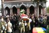 Scorpionii Roşii, înmormântaţi cu aplauze 18412767