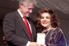 LIZ TAYLOR 18425708