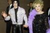 LIZ TAYLOR 18425710