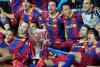 Ploaie de confetti şi ardei pe Camp Nou! Barça a primit trofeul de campioană! - video. 43