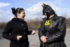 Batman, Batman!!! Există, trăieşte în Slovacia şi e de neînvins când ia mătura în mână (GALERIE FOTO) 9138348