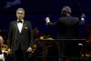 Cel mai îndrăgit tenor din lume, la Bucureşti. Andrea Bocelli va cânta pe 10 mai 2013 în Piaţa Constituţiei 16673798