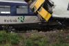 Două trenuri s-au ciocnit frontal în Elveţia. Un mecanic a murit, 35 de pasageri sunt răniţi (VIDEO) 18458876