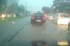 Ploaia face prăpăd în Capitală. Oameni răniţi, copaci căzuţi, maşini avariate, drumuri BLOCATE, străzi inundate  18463355