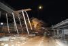 Austria: Un tren de călători a evitat dezastrul la mustaţă. Un pod s-a prăbuşit peste şine! 18501601