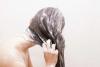 Ce se întâmplă cu părul tău dacă renunți la șampon timp de un an! 18544739