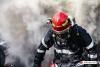 GALERIE FOTO - Interventia dramatică a pompierilor la incendiul de la căminul de bătrâni 18589225