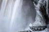Imagini spectaculoase - Cascada Niagara a transformat împrejurimile într-un regat de gheața 18599657