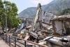 FOTO Chinezii revin printre ruinele seismului din 2008! 18615754