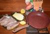 Gătit gustos și sănătos: File de macrou în sos de roșii cu ardei 18665223