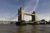 UPDATE. Alertă! Incident pe Podul Londrei: Mai multe persoane înjunghiate. Două persoane și-au pierdut viața. Poliţia anunţă că a împuşcat atacatorul 18687804