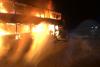 Un autocar plin cu pasageri a luat foc pe Autostrada A1 18735688