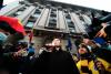 VIDEO: Simpatizanții AUR, protestează în fața Institutului ”Matei Balș”. George Simion: „Sistemul trebuie să cadă!”  18736209