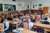 Fundația Mereu Aproape și RURIS au susținut 20.000 de elevi  de la școli din toate regiunile țării cu ghiozdane complet echipate la începutul anului școlar, prin cele șase ediții ale programului „Educație pentru România” 18800967