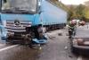 Accident grav în Câmpulung Moldovenesc. Un tânăr de 26 de ani a murit  după ce mașina pe care o conducea a fost lovită de un TIR 18801525